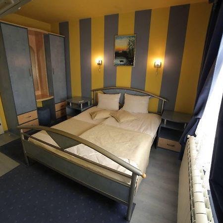 Hotel Zeneva Kragujevac Eksteriør bilde