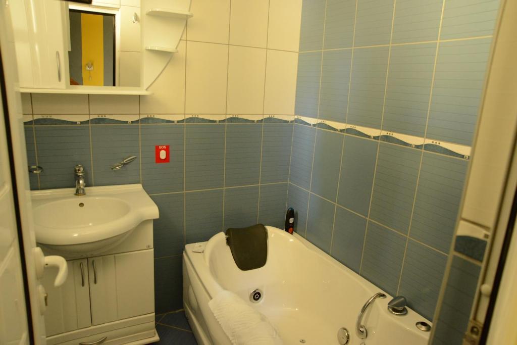 Hotel Zeneva Kragujevac Rom bilde